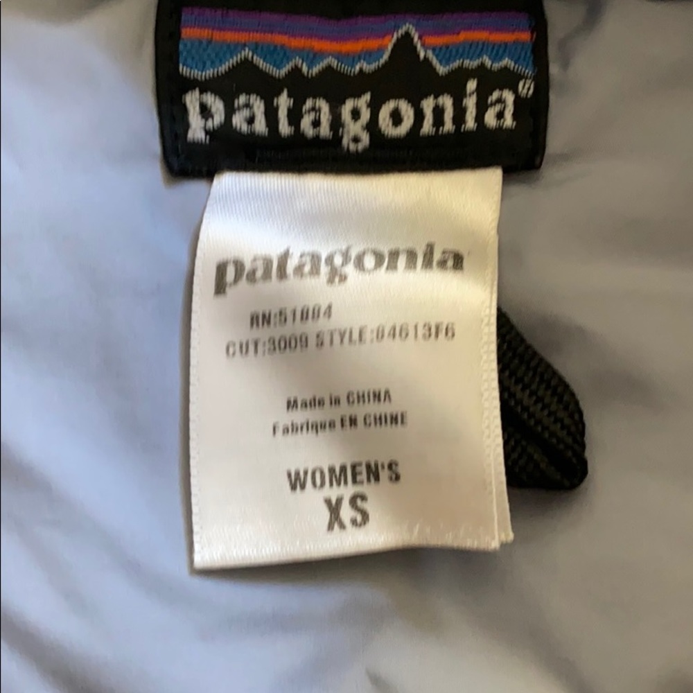 Women’s Patagonia size small down puffer jacket